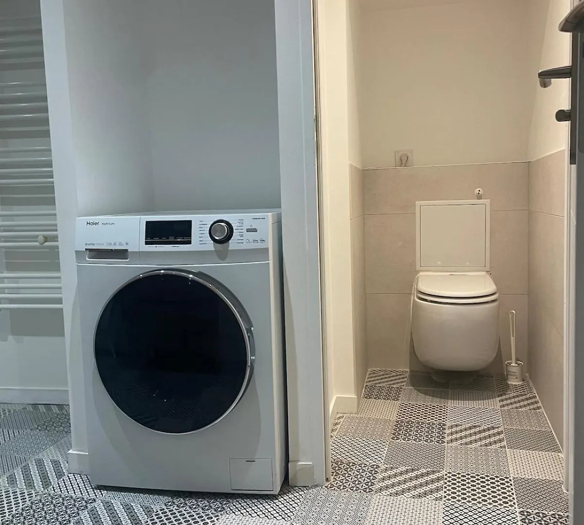 Un Charmant Appartement Bien Equipe Vienne  0*, Vienne (Isere)